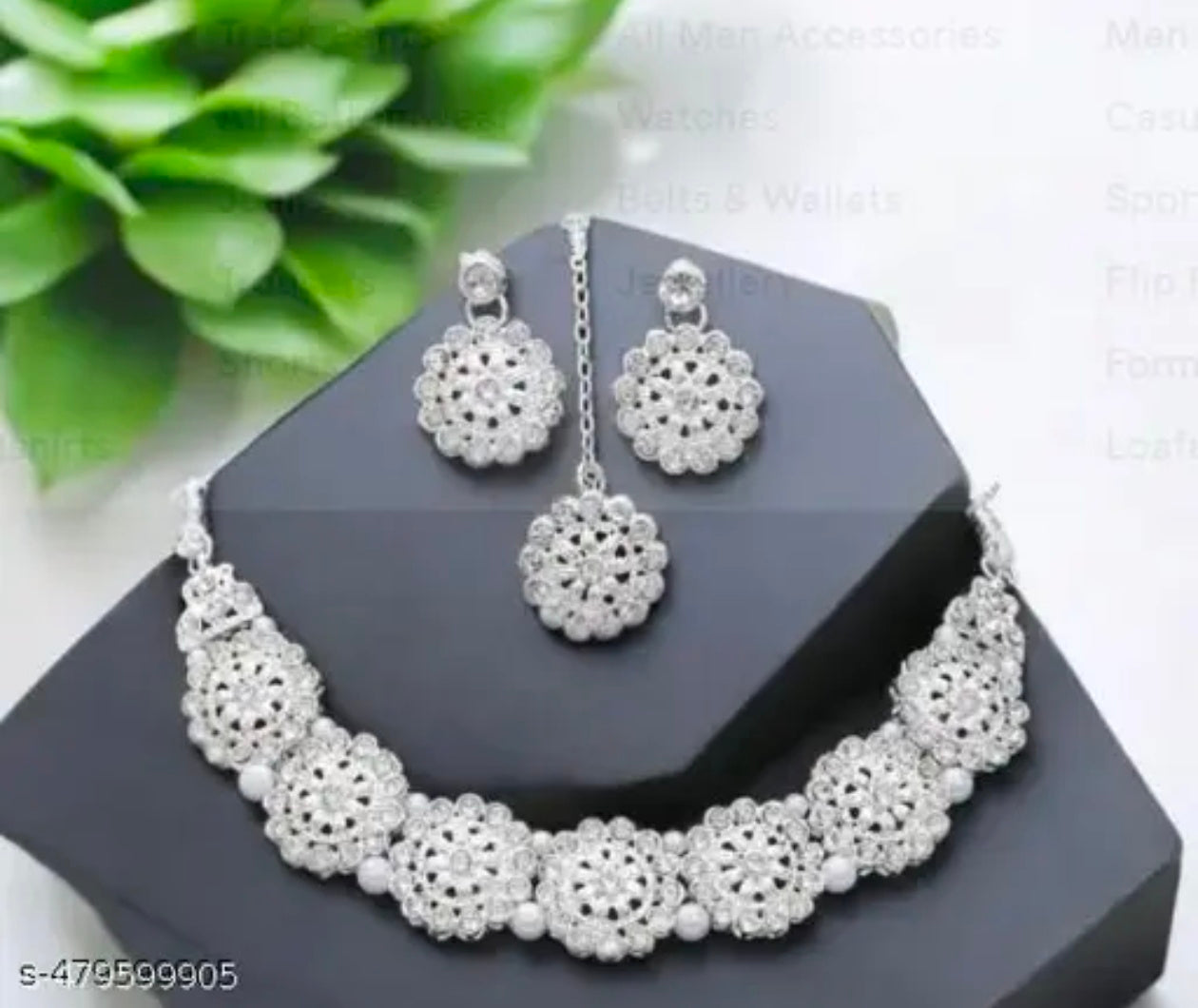 WHITE SHARK RB- ROUND NECKLESS WITH MANGTIKA SET