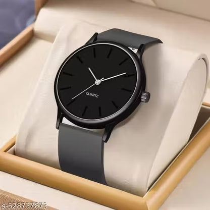 Stylish analog watch for men and boys